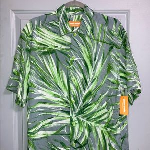 NWT Jams World Manoa, Rayon button Hawaiian Shirt